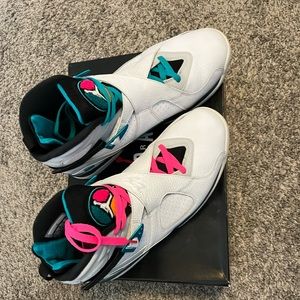 Jordan Retro 8 South Beach